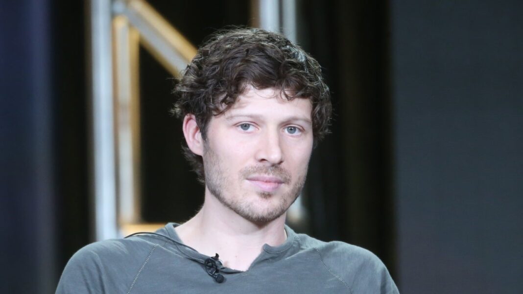Zach Gilford Didn't Know Taylor Swift's Name During 'Ours' Music Video