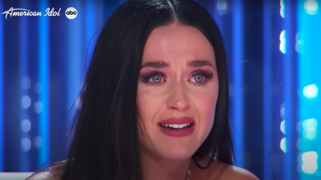 'American Idol': Katy Perry Breaks Down Over School Shooting Survivor