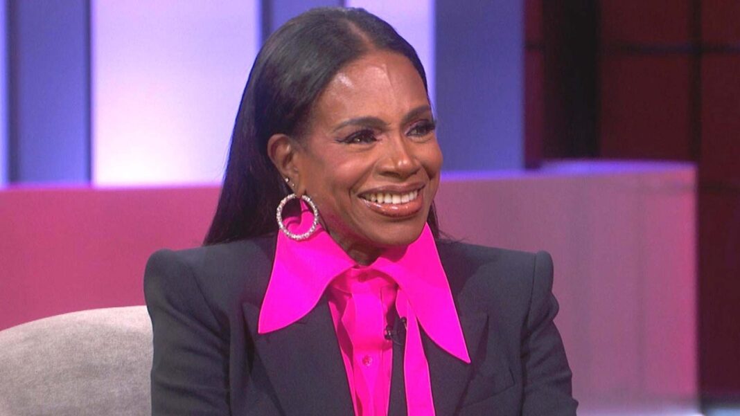 Sheryl Lee Ralph Teases 2023 Super Bowl Performance (Exclusive)
