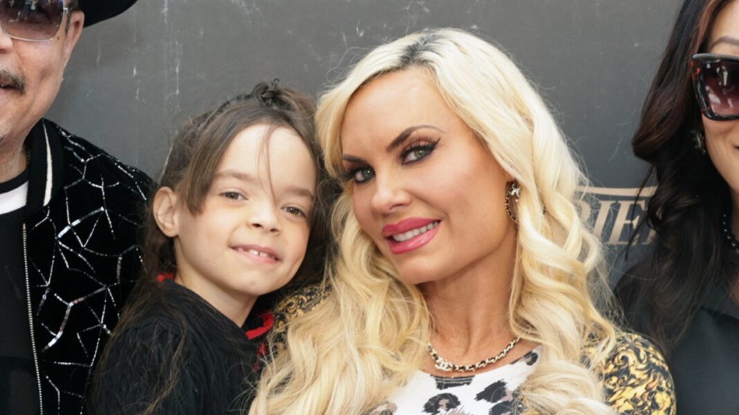 Coco Austin Twins With Daughter Chanel in Pink Bikinis - See the Pics!