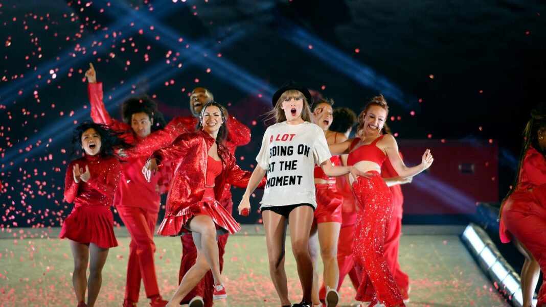 Taylor Swift Releases Rerecorded Album '1989 (Taylor's Version)'