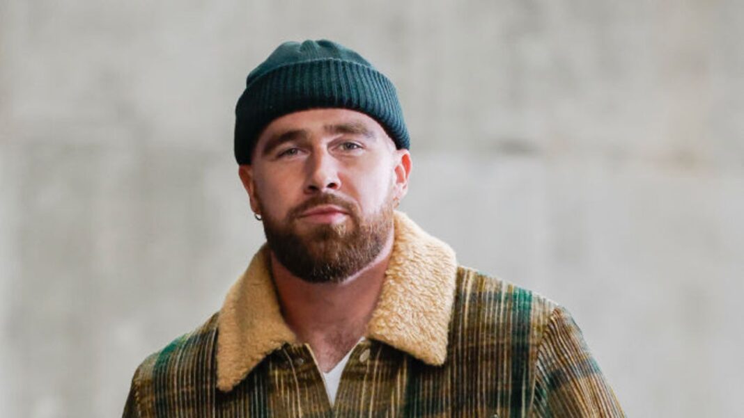 How Fans Think Travis Kelce Showed Subtle Support to Taylor Swift