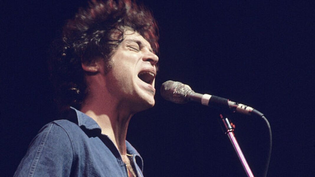Eric Carmen, Raspberries Lead Singer, Dead at 74