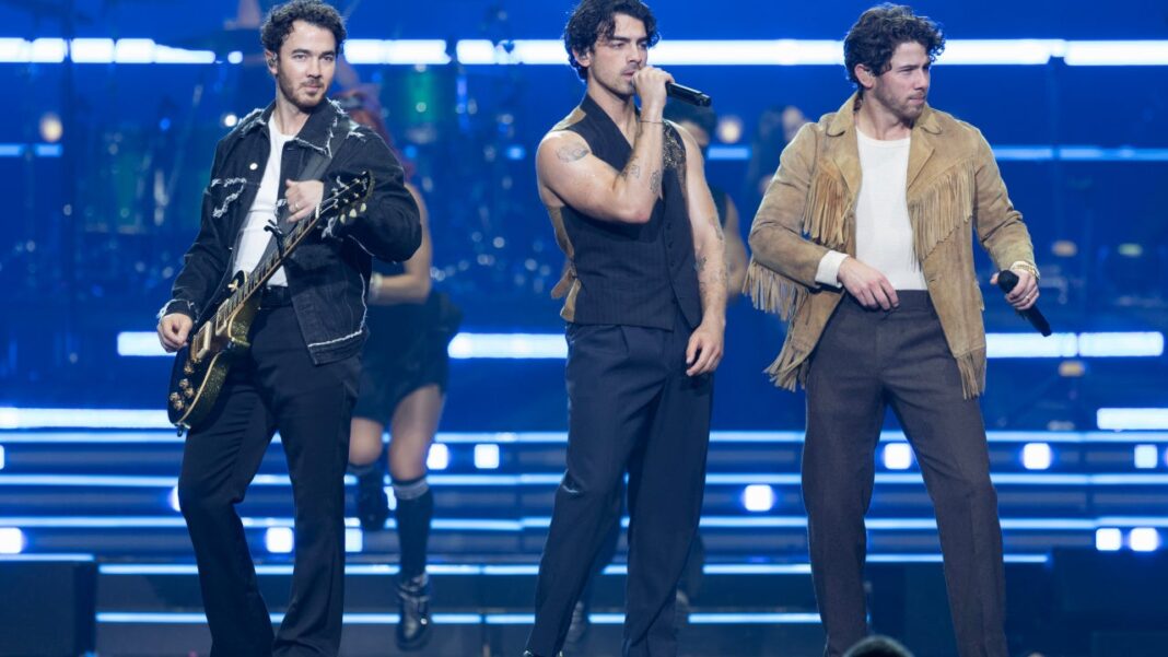 Jonas Brothers Surprise the Crowd in Australia With 'Bluey' Intro