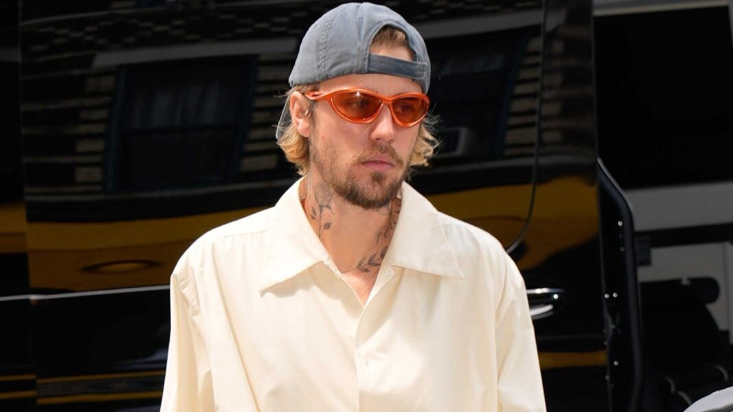 Justin Bieber Performs at Billionaire's Pre-Wedding Ceremony in India